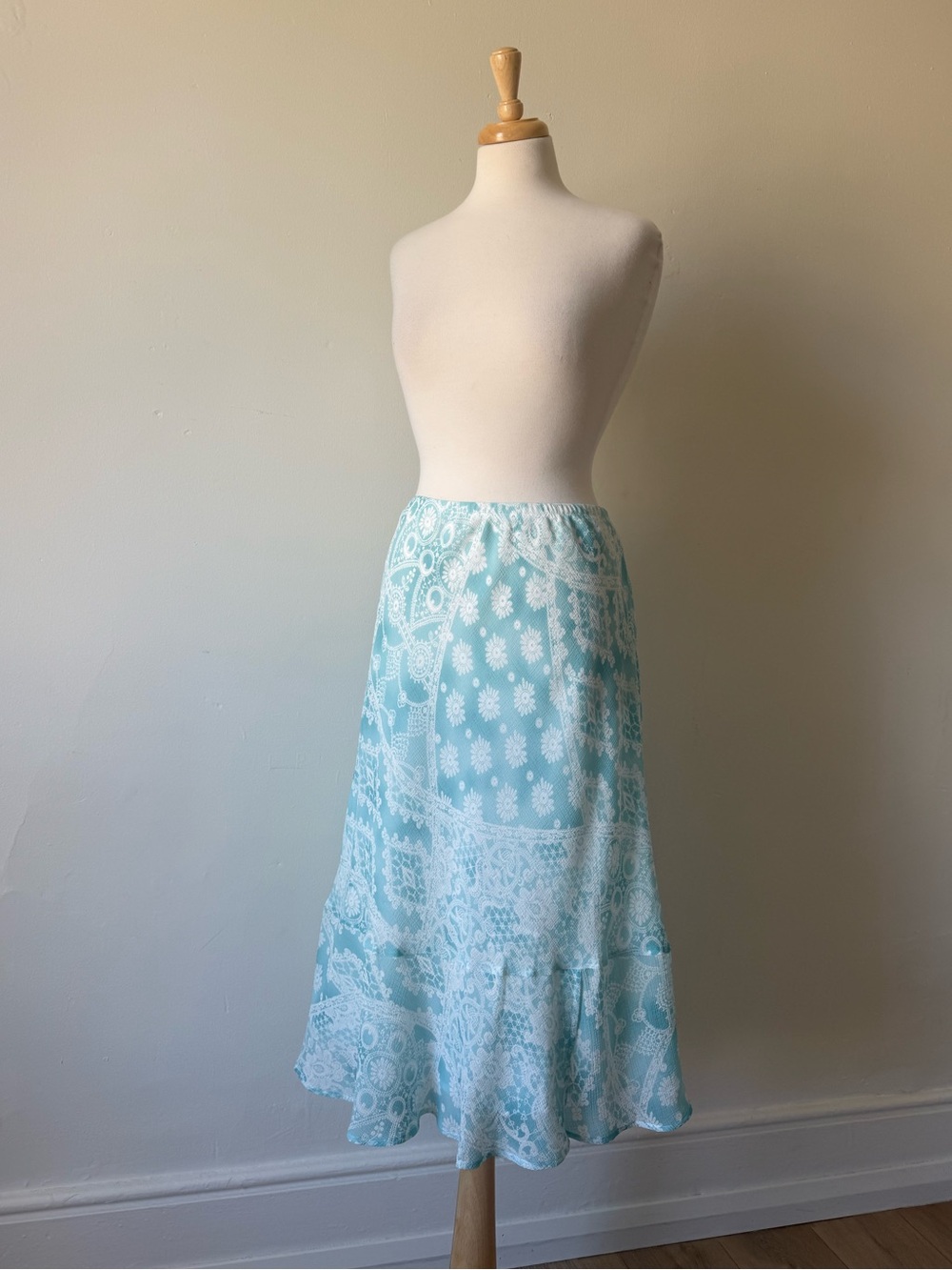 Alfred Dunner Aqua Blue Lace Print Flounce Midi Skirt Size 10